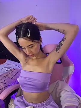 Lia  1 online show from 02-25-26, 01:11