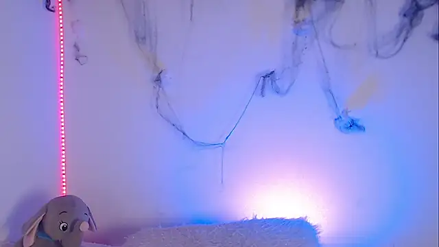 Lia  1 online show from 10-26-25, 12:55