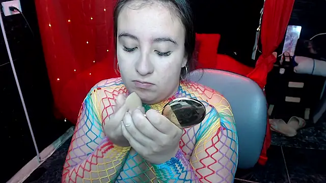 mia 778 online show from 10-04-25, 01:23