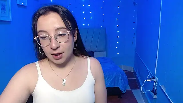 mia 778 online show from 12-22-25, 01:33