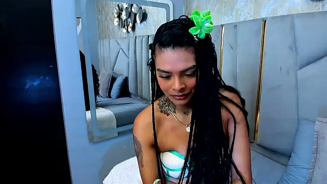 EmmaEbony  online show from 03-18-26, 11:57