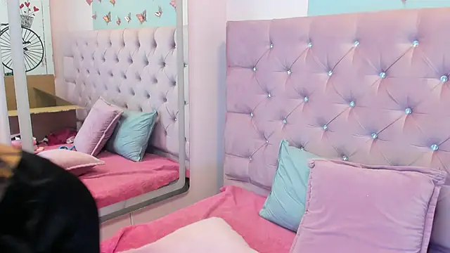 EmmaEbony  online show from 02-13-26, 01:11