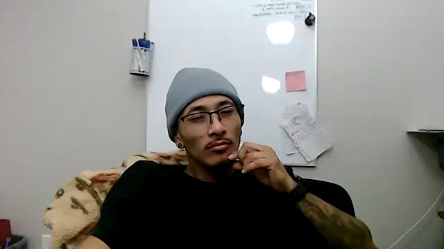 tanjir020 online show from 02-17-26, 08:44