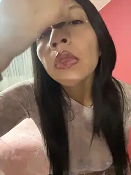 Bamby milflatina online show from 09-18-25, 12:02