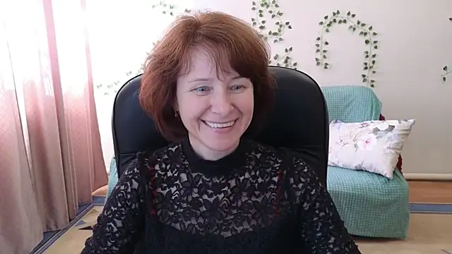 Snapshot of Lia_Tito chatting on 05-29-26, 06:52 Lia Tito online show from 05-29-26, 06:52