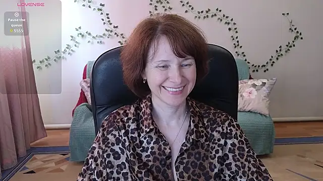 Lia Tito online show from 04-04-26, 06:31