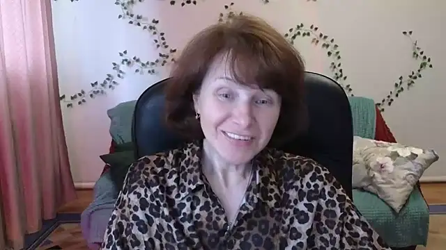 Lia Tito online show from 04-11-26, 07:38