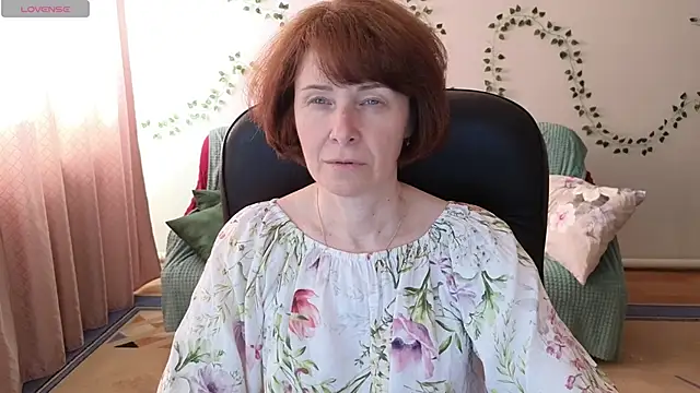 Snapshot of Lia_Tito chatting on 05-22-26, 06:00 Lia Tito online show from 05-22-26, 06:00