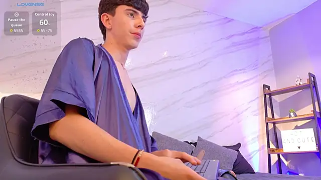 mathias saenz online show from 04-28-26, 07:40