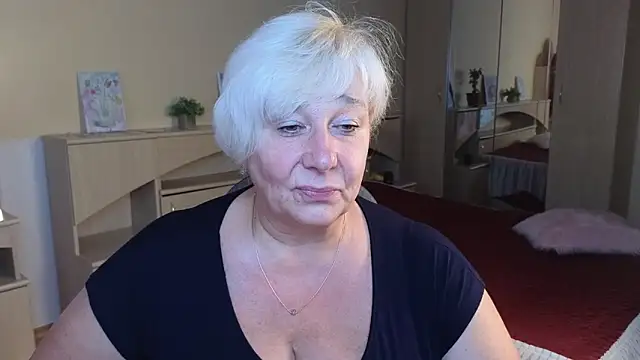 Milana Milky online show from 09-19-25, 05:00