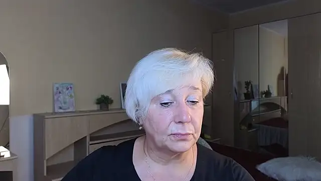 Milana Milky online show from 09-12-25, 05:07