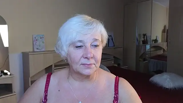 Milana Milky online show from 09-16-25, 05:08