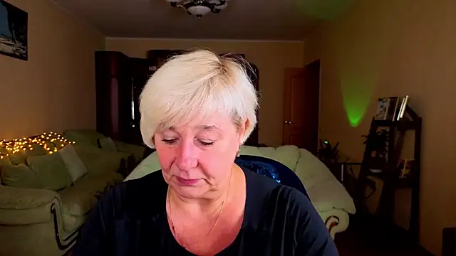 Milana Milky online show from 09-30-25, 05:24