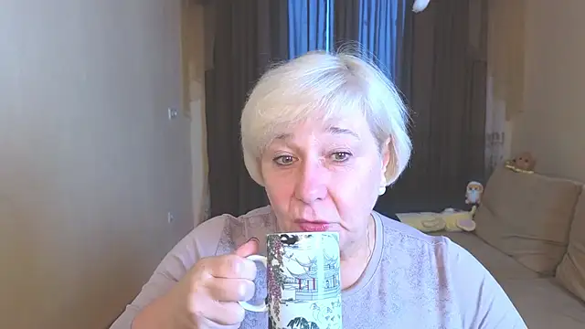 Milana Milky online show from 11-14-25, 05:11