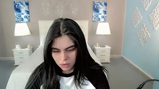 maddissonivanova online show from 10-10-25, 07:15