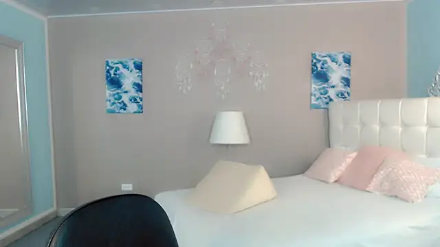 maddissonivanova online show from 02-05-26, 06:59