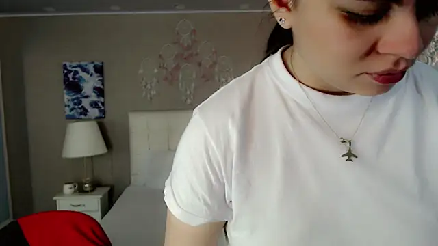 maddissonivanova online show from 10-31-25, 07:10