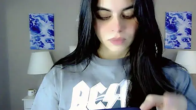 maddissonivanova online show from 10-02-25, 07:17