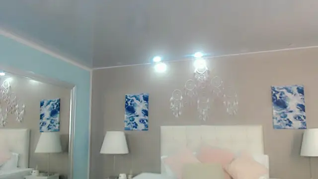 maddissonivanova online show from 03-12-26, 06:56