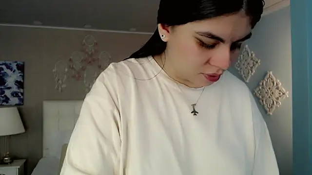 maddissonivanova online show from 10-30-25, 07:00