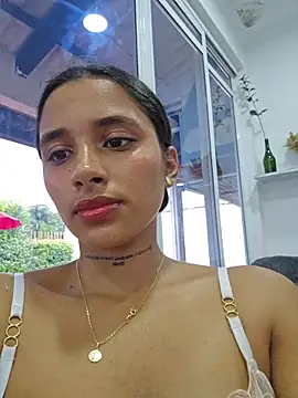 Snapshot of Lorena_Mcfly chatting on 05-31-26, 06:09 Lorena Mcfly online show from 05-31-26, 06:09