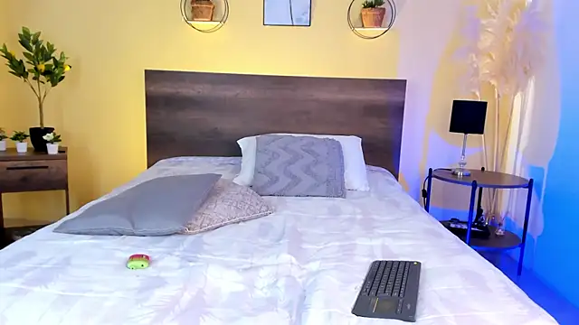 CamilleGrace online show from 09-21-25, 12:43