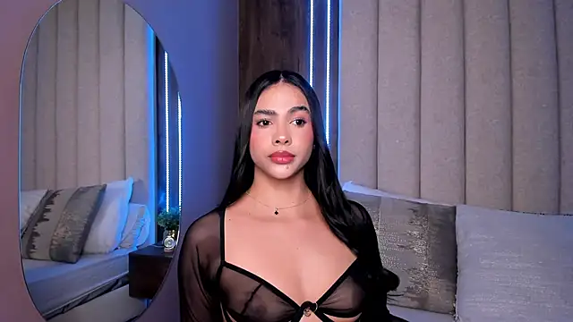 LucySalvatore  online show from 11-27-25, 06:08