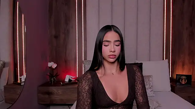 LucySalvatore  online show from 07-19-26, 01:03