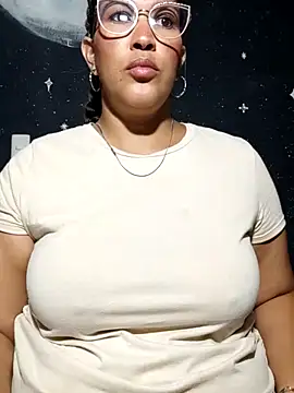 Ivy horse  online show from 03-28-26, 11:28