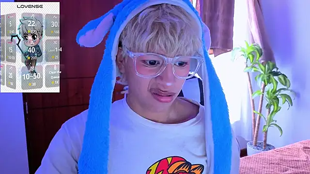 taichi bluy online show from 11-27-25, 04:29