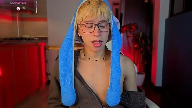 taichi bluy online show from 01-16-26, 05:00