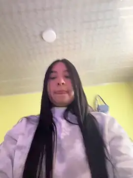 BELLAALEJA online show from 03-16-26, 04:32