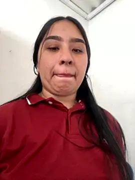 Snapshot of BELLAALEJA chatting on 06-16-26, 07:25 BELLAALEJA online show from 06-16-26, 07:25