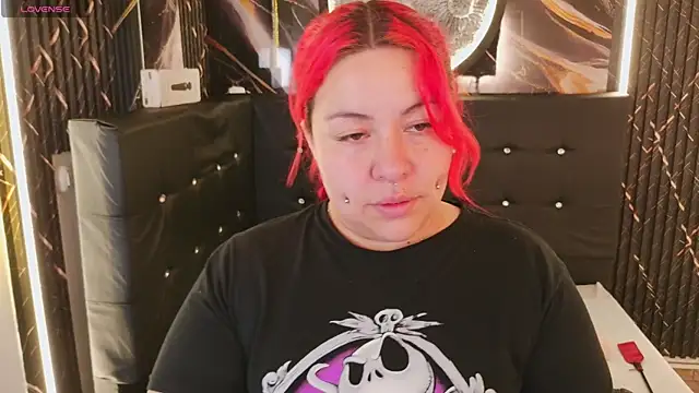 Witch Scarlet online show from 04-14-26, 12:26