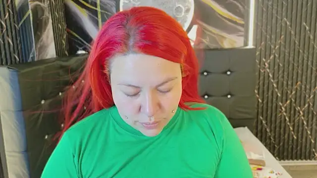 Witch Scarlet online show from 03-18-26, 12:03