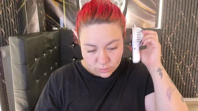 Witch Scarlet online show from 04-12-26, 01:09