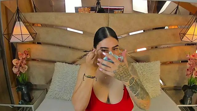 pamemiller1 online show from 02-04-26, 11:16