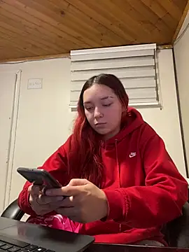 Snapshot of Karen18_boobs chatting on 02-05-26, 03:24 Karen18 boobs online show from 02-05-26, 03:24