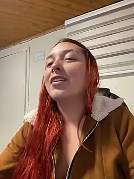 Snapshot of Karen18_boobs chatting on 02-17-26, 01:25 Karen18 boobs online show from 02-17-26, 01:25