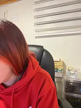 Snapshot of Karen18_boobs chatting on 02-18-26, 02:09 Karen18 boobs online show from 02-18-26, 02:09