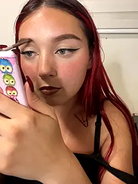 Snapshot of Karen18_boobs chatting on 10-25-25, 02:55 Karen18 boobs online show from 10-25-25, 02:55