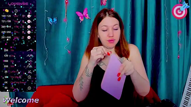 Haley Nikki online show from 02-08-26, 01:25