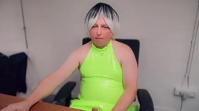 Snapshot of ElizaAndrea chatting on 09-24-25, 03:18 ElizaAndrea online show from 09-24-25, 03:18