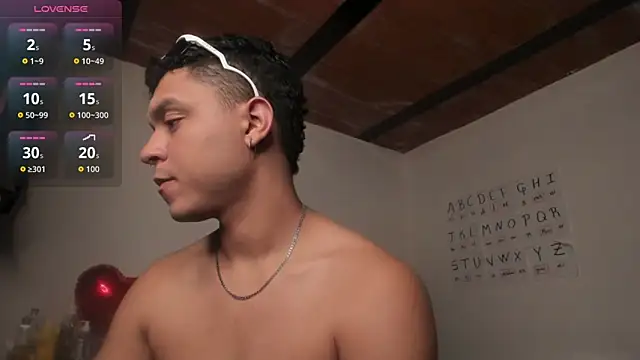 ANGELOGAO online show from 12-20-25, 02:42