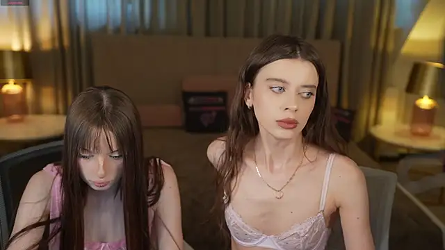 Regina Sweet054 online show from 04-22-26, 02:35