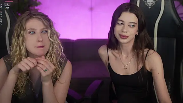 Regina Sweet054 online show from 04-18-26, 06:32