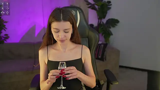 Snapshot of Regina_Sweet054 chatting on 09-14-25, 02:06 Regina Sweet054 online show from 09-14-25, 02:06