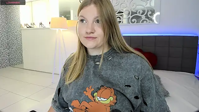 AshleyJoness online show from 09-22-25, 05:02