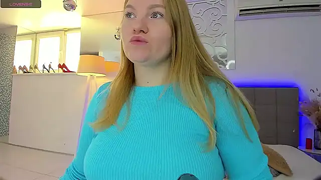 AshleyJoness online show from 10-05-25, 05:20