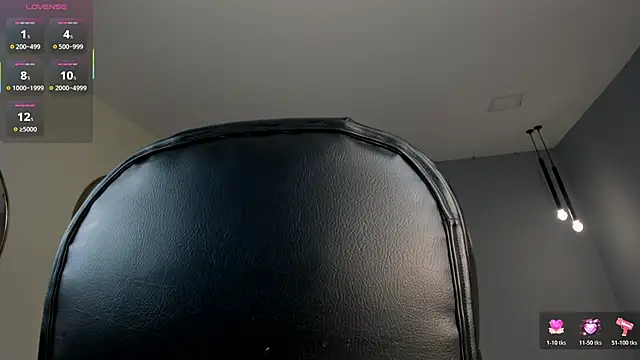 LiamCarterX online show from 01-13-26, 03:32